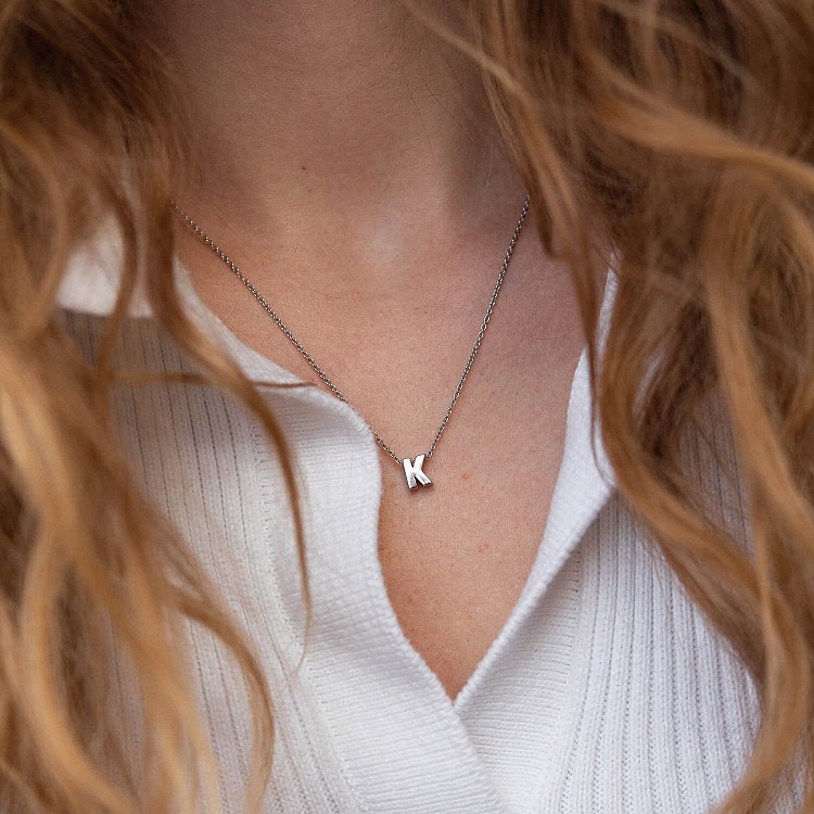 Серебряное колье с буквой "К" 1105 К от ювелирного магазина Оникс - 3