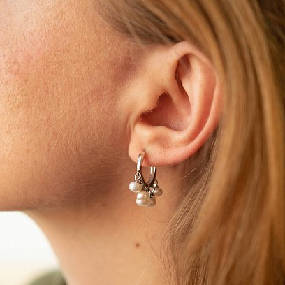 Серебряные серьги - кольца с жемчужинами 123276 №4