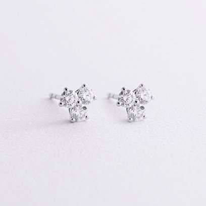 Золотые серьги - пусеты с бриллиантами сб0409nl