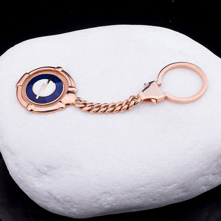 Золотой брелок "Opel-Опель" (эмаль) бр00001o от ювелирного магазина Оникс - 1