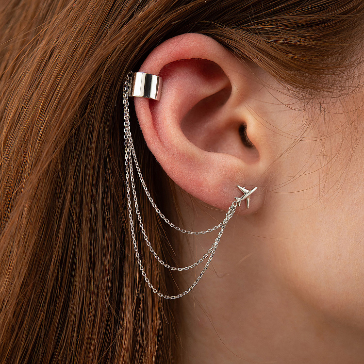 Сережка - каффа "Літак" у білому золоті з ланцюжками с08387 від ювелірного магазину Онікс