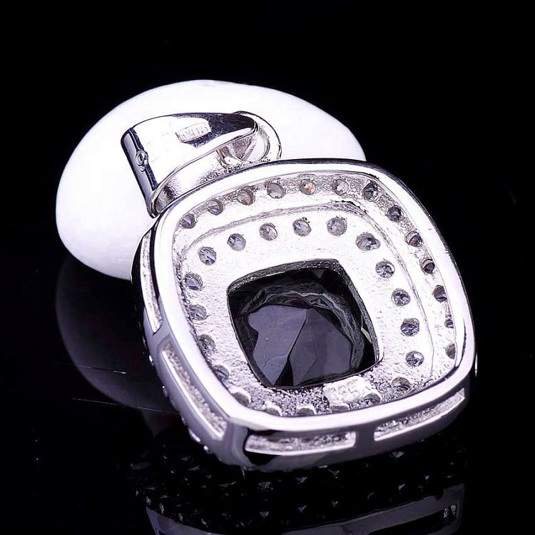 Срібна підвіска (фіаніти, синтетична шпінель) п03 від ювелірного магазину Онікс - 2