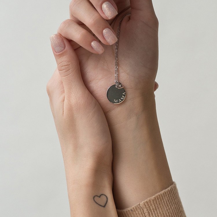 Серебряное колье с гравировкой "Маленькая любовь" 18976 от ювелирного магазина Оникс - 3