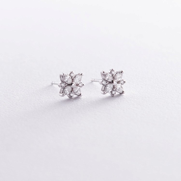 Золоті сережки-пусети з діамантами сб0268ar від ювелірного магазину Онікс