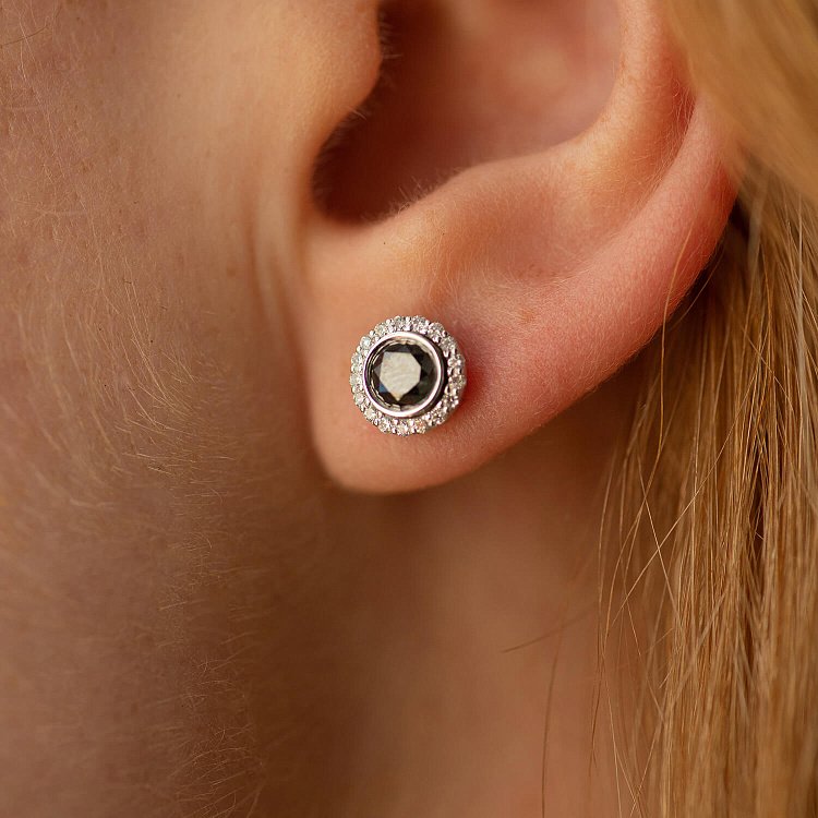 Серьги - пусеты с бриллиантами (белое золото) 336191122 от ювелирного магазина Оникс - 3