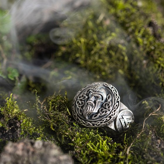 Чоловічий срібний перстень "Вікінг" 424 №5