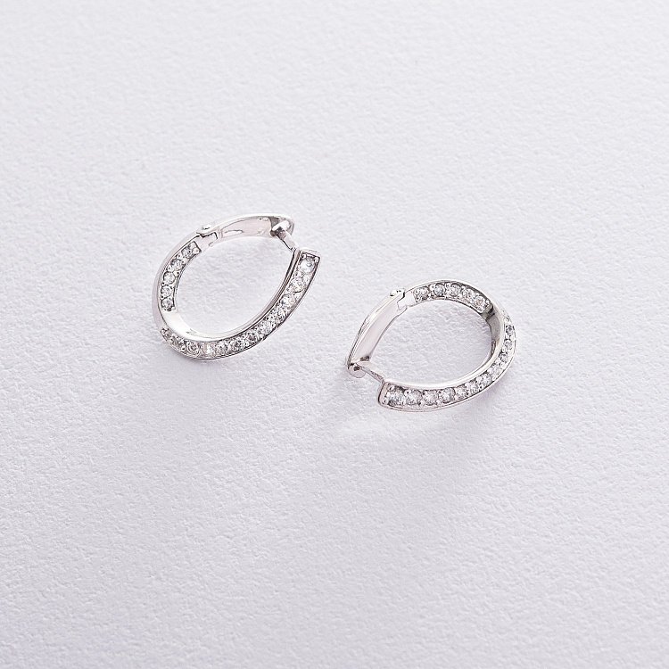 Золотые серьги с фианитами с06518 от ювелирного магазина Оникс