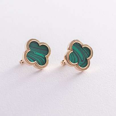 Золотые серьги "Клевер" с малахитом с07366