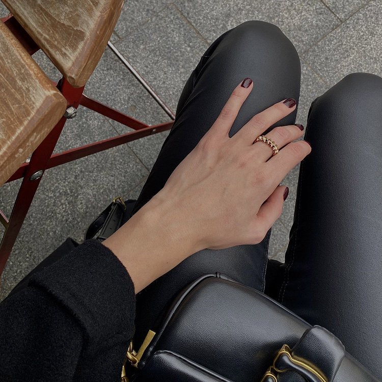 Каблучка "Тереза" в червоному золоті к06546 від ювелірного магазину Онікс - 1