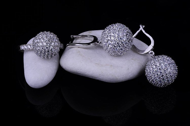 Женское кольцо "Шар" (родий,фианиты) 111414 от ювелирного магазина Оникс - 3