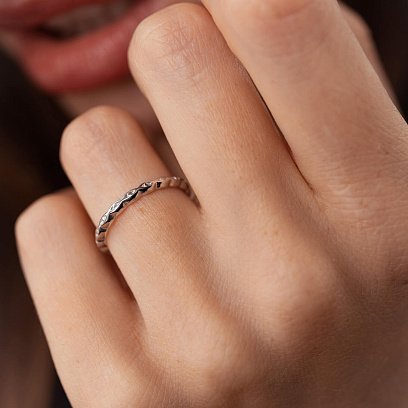 Каблучка в білому золоті к06595 №3