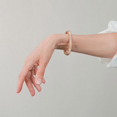 Жесткий браслет "Pauline" в красном золоте б05525 №4