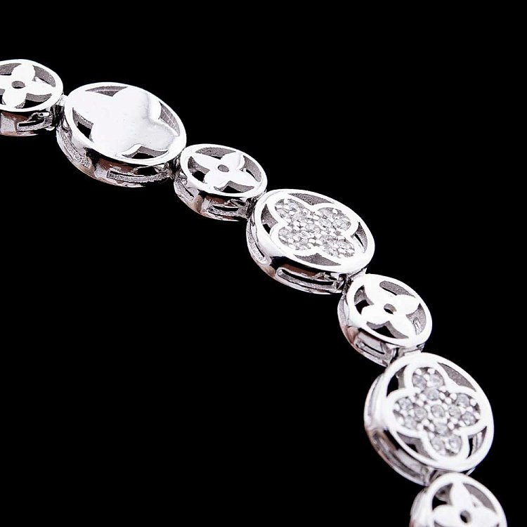 Срібний браслет з фіанітами 141054 від ювелірного магазину Онікс - 1