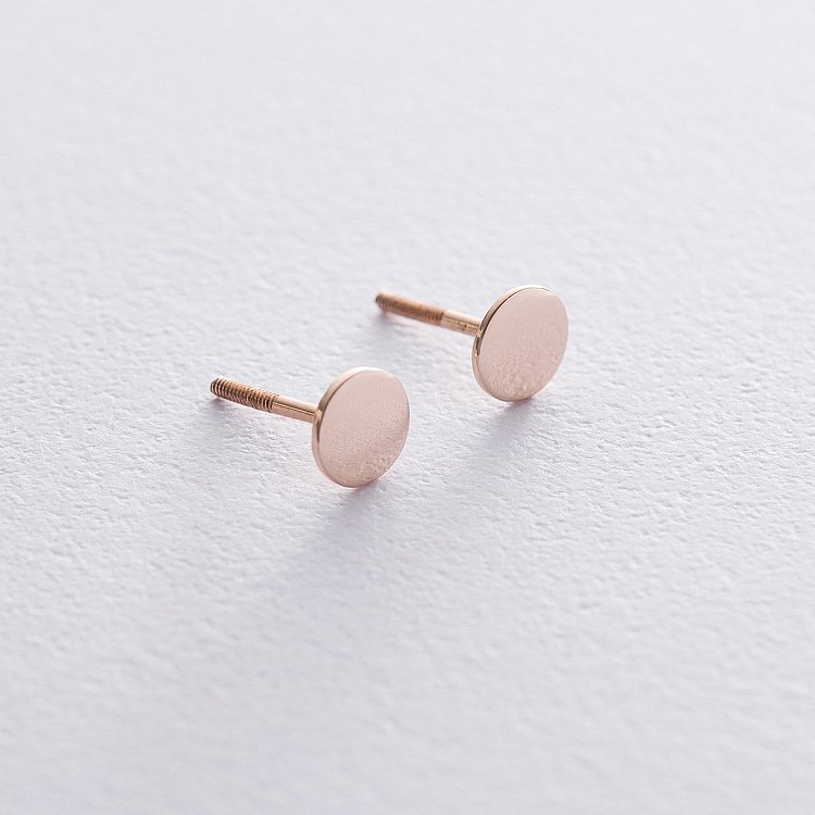 Золотые серьги-пусеты с05747 от ювелирного магазина Оникс