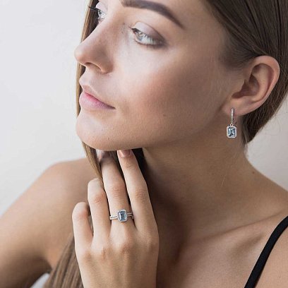 Золотое кольцо с голубым топазом и фианитами к04633 №5