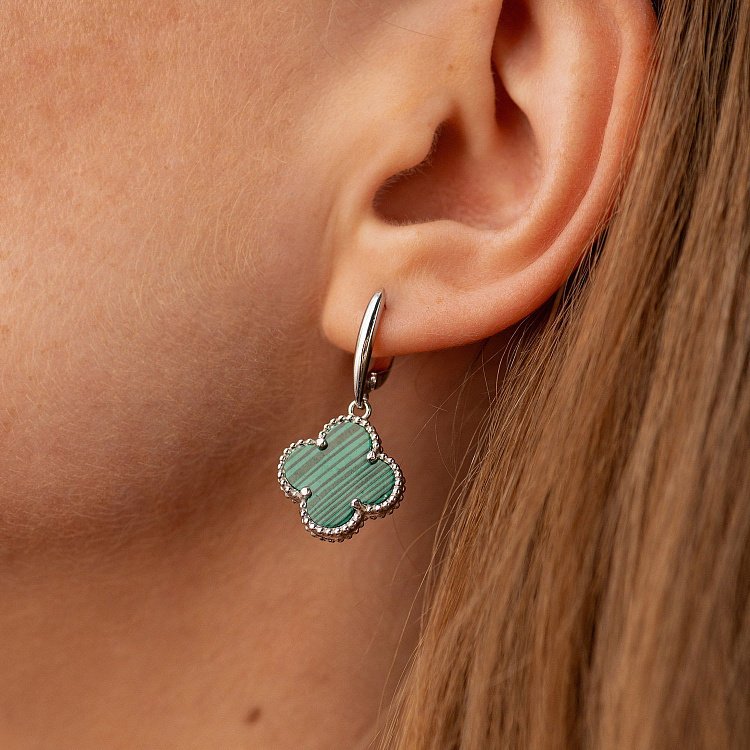 Серебряные серьги "Клевер" (синт. малахит) 123367 от ювелирного магазина Оникс - 3