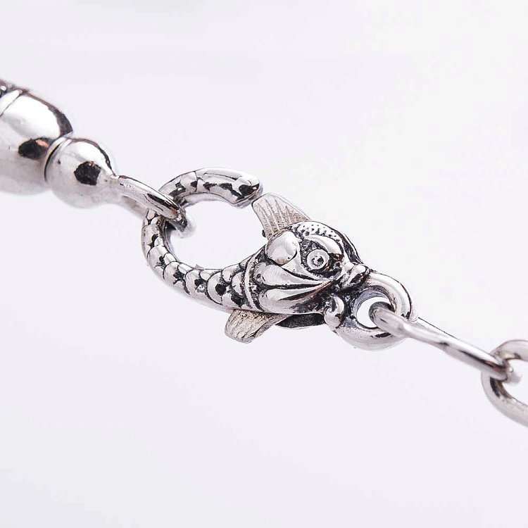 Кожаный шнурок "Спаси и сохрани" с серебряной застежкой "Рыбка" (3мм) 18154 - 1 Кожаный шнурок "Спаси и сохрани" с серебряной застежкой "Рыбка" (3мм) 18154 от ювелирного магазина Оникс - 1