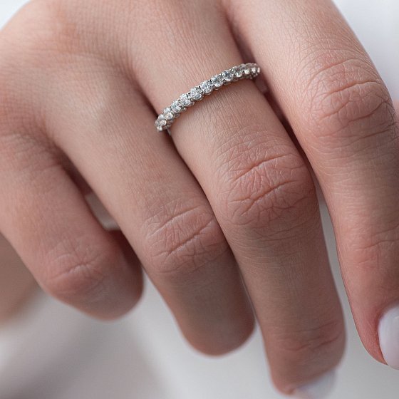 Серебряное кольцо с фианитами 112580 №2