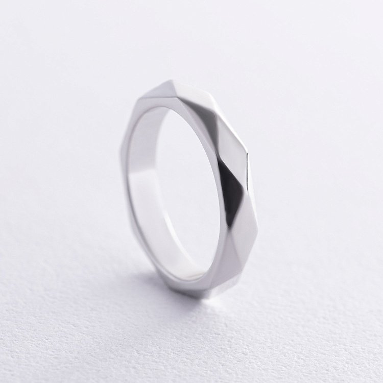 Обручка "Грані" у білому золоті 236801100 від ювелірного магазину Онікс