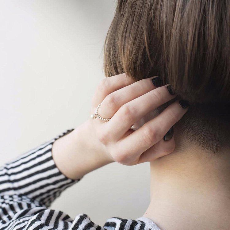 Женское кольцо с жемчугом 111716 - 3 Женское кольцо с жемчугом 111716 от ювелирного магазина Оникс - 3