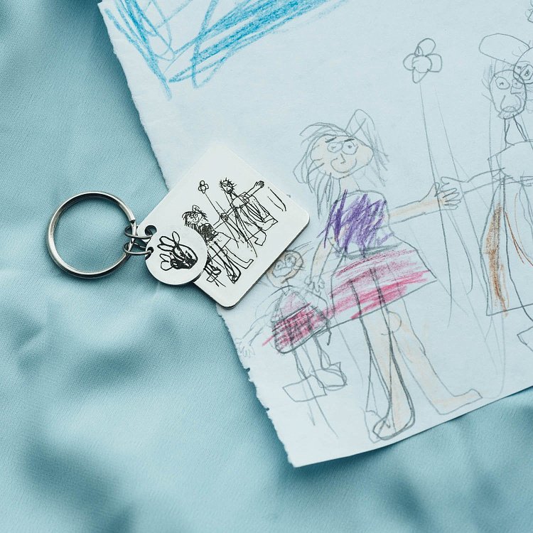 Брелок з гравіюванням "Малюнок Вашої дитини" detris від ювелірного магазину Онікс - 1