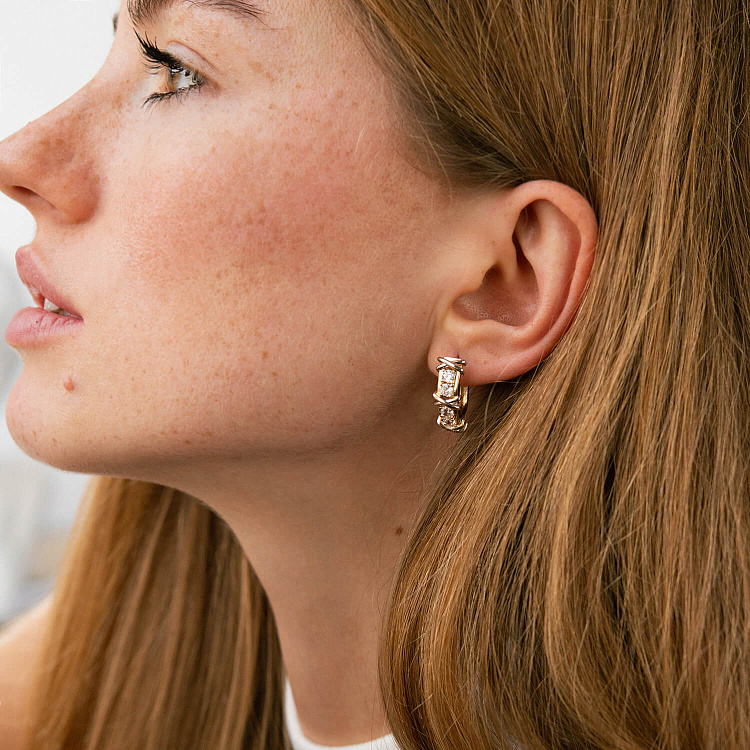 Серьги "Rosie" с фианитами (желтое, белое золото) с09167 от ювелирного магазина Оникс - 1