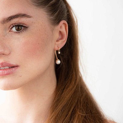 Золотые серьги "Муза" (фианит, культ. пресн. жемчуг) с06735 №2