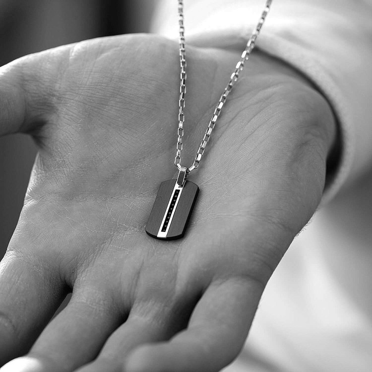 Жетон из желтого золота (цирконий, фианиты) 603-00002/2 от ювелирного магазина Оникс - 1