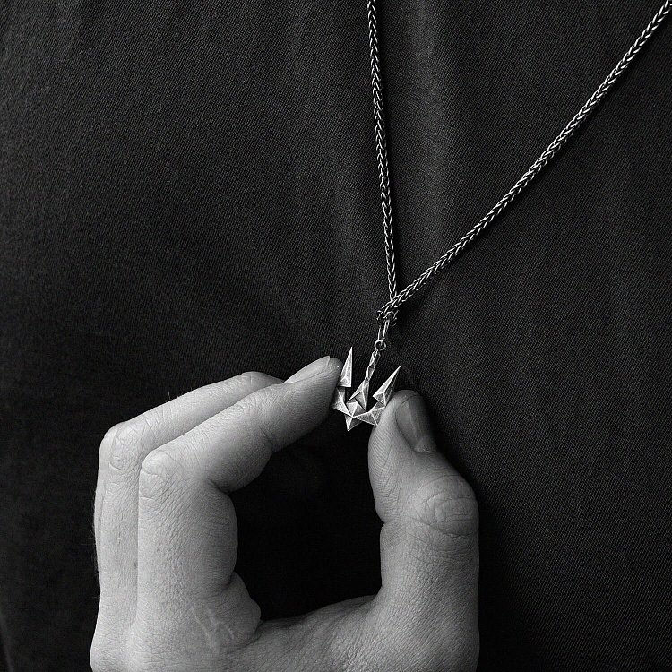 Кулон "Герб України - Тризуб" у сріблі 133154 від ювелірного магазину Онікс - 9