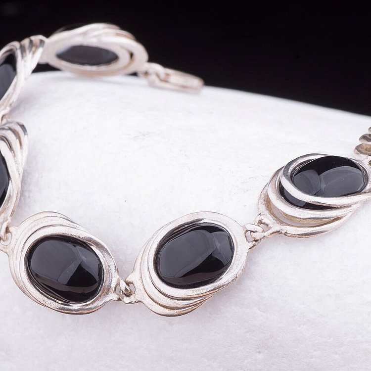 Жіночий срібний браслет з обсидіаном 14435 від ювелірного магазину Онікс - 3