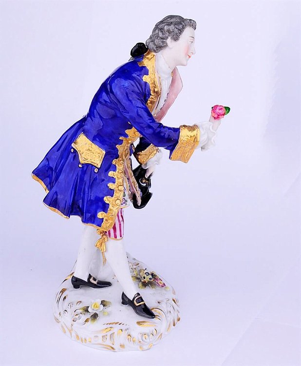 Фарфорова статуетка стат1 від ювелірного магазину Онікс - 2