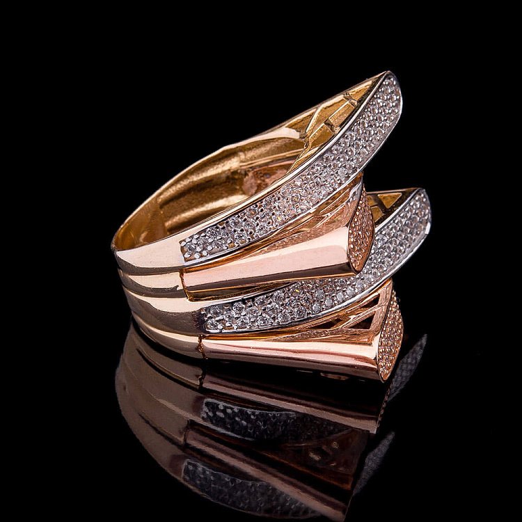 Ексклюзивна золота каблучка з фіанітами к03907 - 1 Ексклюзивна золота каблучка з фіанітами к03907 від ювелірного магазину Онікс - 1