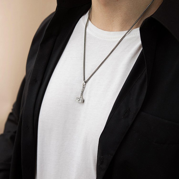 Серебряный кулон "Молот с коловратом и рунами" 133228 от ювелирного магазина Оникс - 1