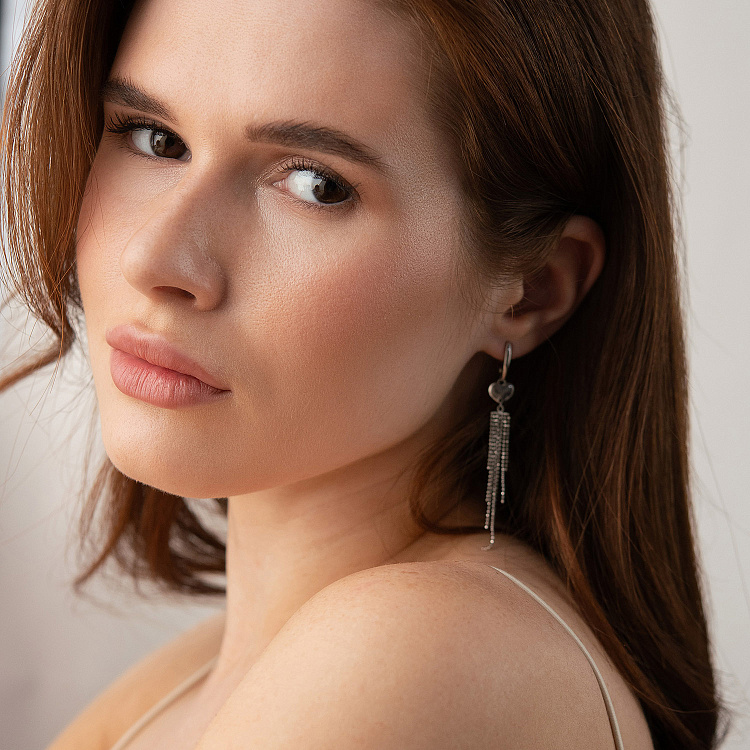 Висячі сережки "Сердечки" у сріблі 123479 від ювелірного магазину Онікс - 2