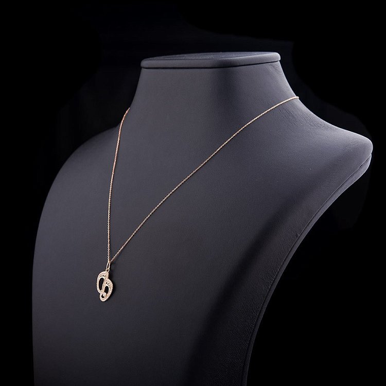 Золотое колье "Ножки младенца" с бриллиантами колб0009са от ювелирного магазина Оникс - 1