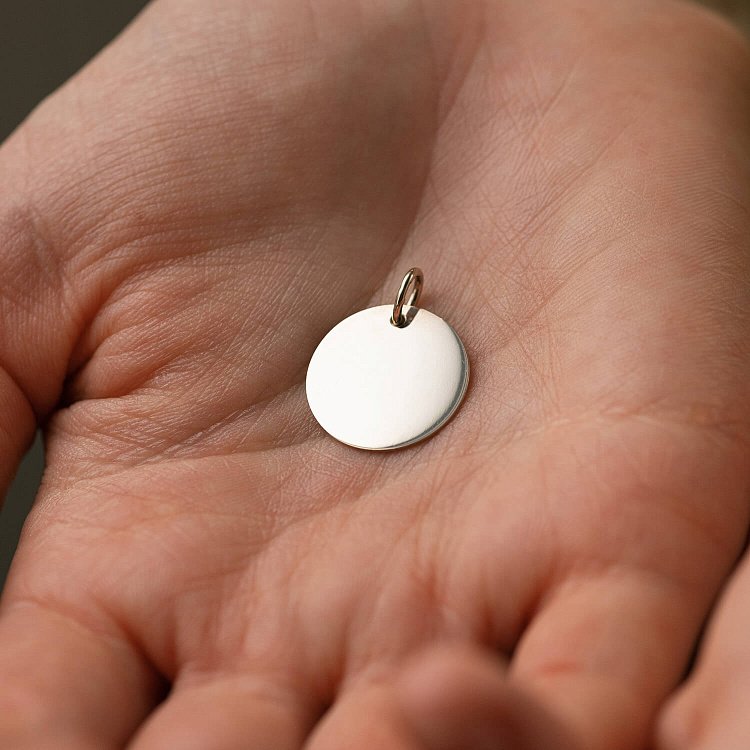 Кулон для гравировки в белом золоте (17 мм) п03520 от ювелирного магазина Оникс - 3