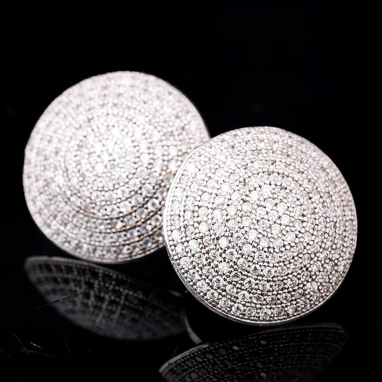 Срібні сережки з фіанітами 12968 від ювелірного магазину Онікс