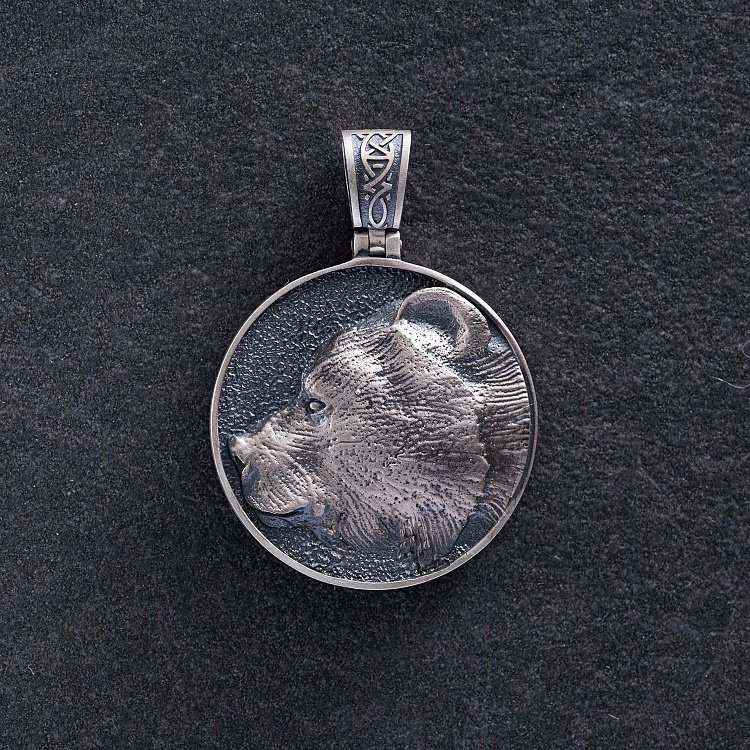 Серебряный кулон "Медведь. Лапа медведя" 1200 от ювелирного магазина Оникс