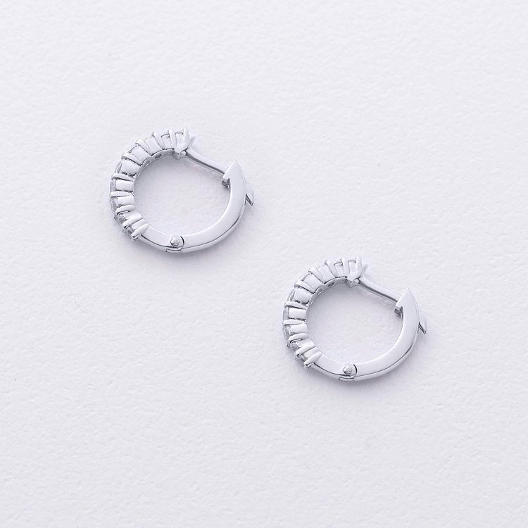 Сережки - кільця з фіанітами (біле золото) с09171 від ювелірного магазину Онікс - 2