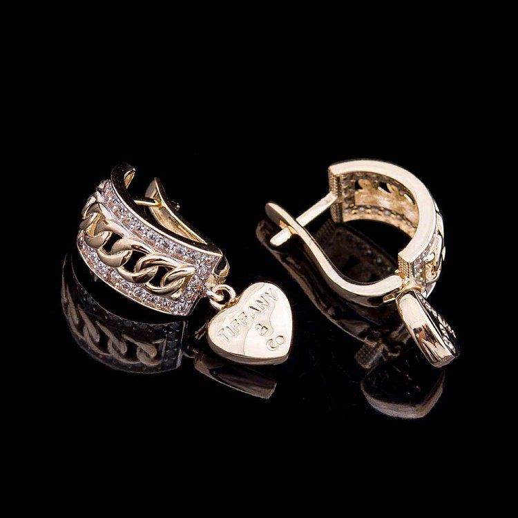 Золотые серьги с фианитами с04253 от ювелирного магазина Оникс - 1