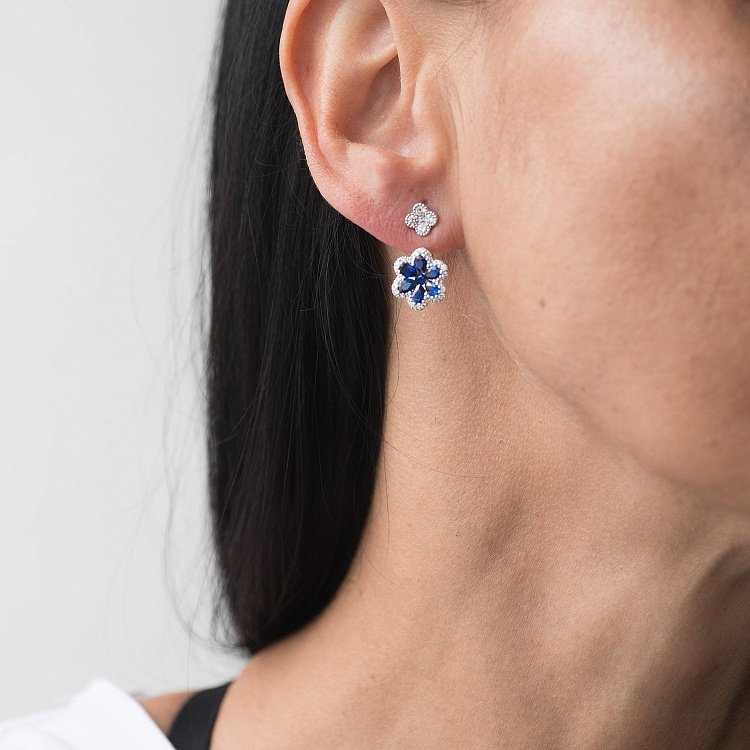 Золотые серьги-пусеты "Цветочки" с сапфирами и бриллиантами сб0309gl от ювелирного магазина Оникс - 3