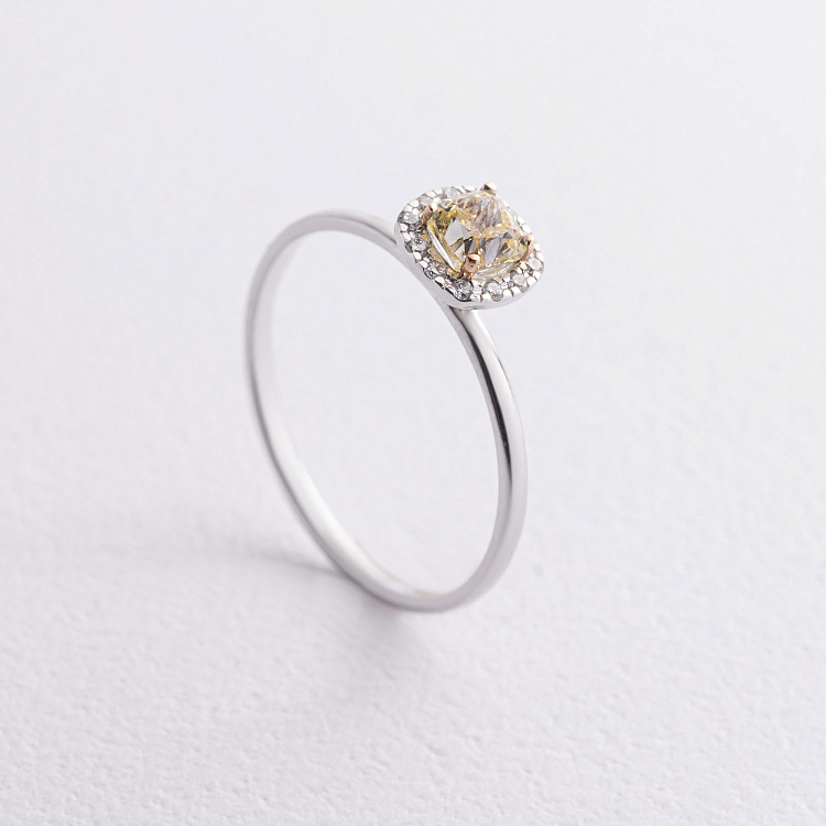 Золота каблучка з діамантами 244121121 від ювелірного магазину Онікс