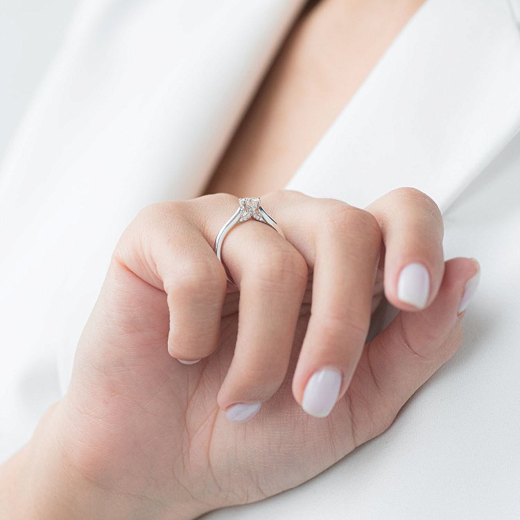 Золота заручальна каблучка (діаманти) кб0206mi від ювелірного магазину Онікс - 2