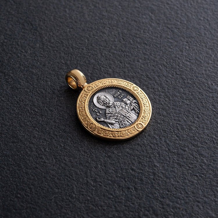 Серебряная ладанка с позолотой 132299 от ювелирного магазина Оникс