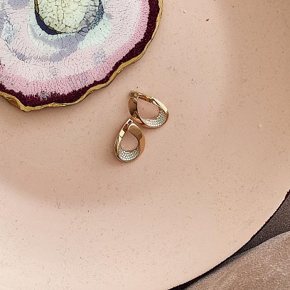 Золотые серьги с белыми фианитами с05811