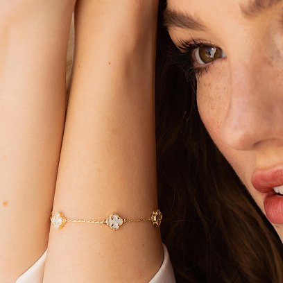 Браслет "Конюшина" з перламутром mini (жовте золото) б05243 №2