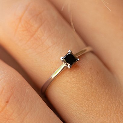 Заручальна каблучка з чорним діамантом (біле золото) 236401122 №4