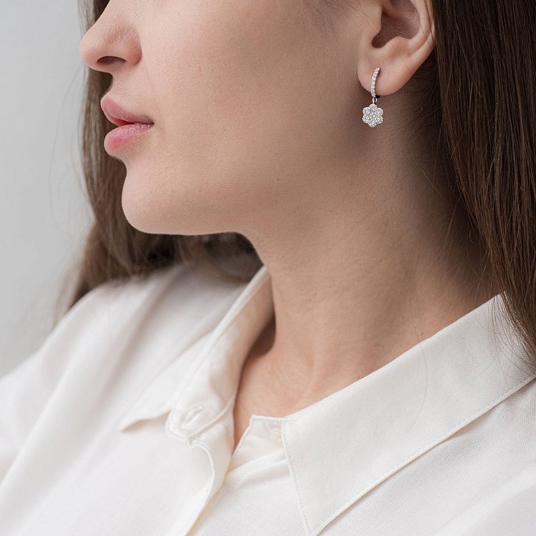 Золоті сережки з діамантами "Квіточка" сб0092cha від ювелірного магазину Онікс - 1