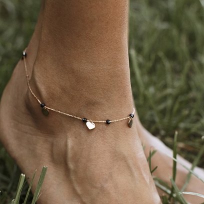 Золотой браслет "Сердечки" на ногу (фианиты) б04884