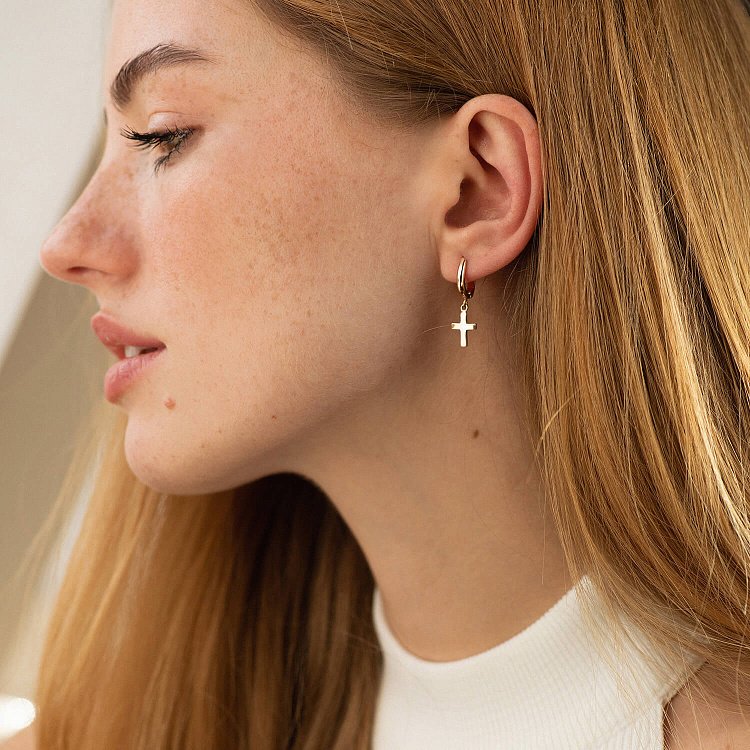 Серьги "Крестики" в красном золоте с07004 от ювелирного магазина Оникс - 2